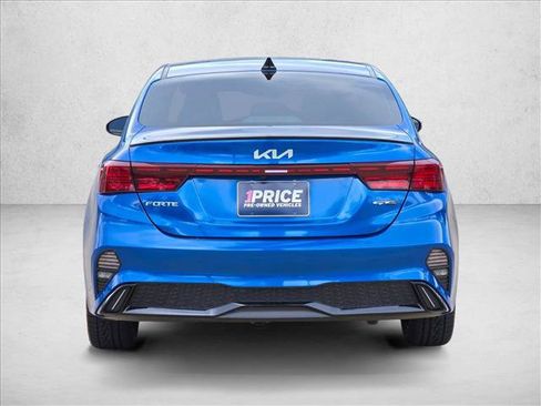 Used 2023 Kia Forte GT-Line w/ GT-Line Premium Package FWD image 6