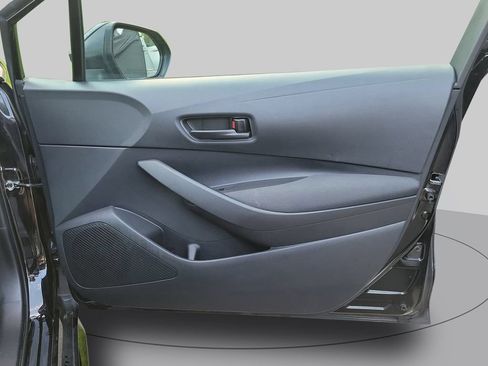 Used 2024 Toyota Corolla LE FWD image 39