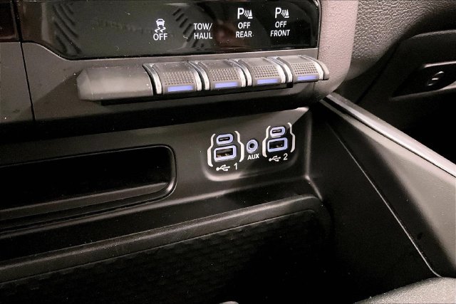 Used 2022 RAM 1500 Big Horn AWD/4WD image 31