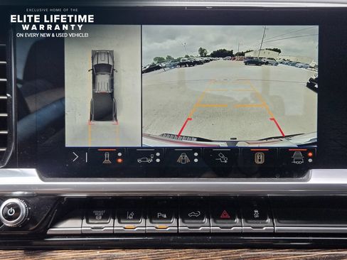 Used 2024 GMC Sierra 3500 SLE w/ SLE Value Package AWD/4WD image 18