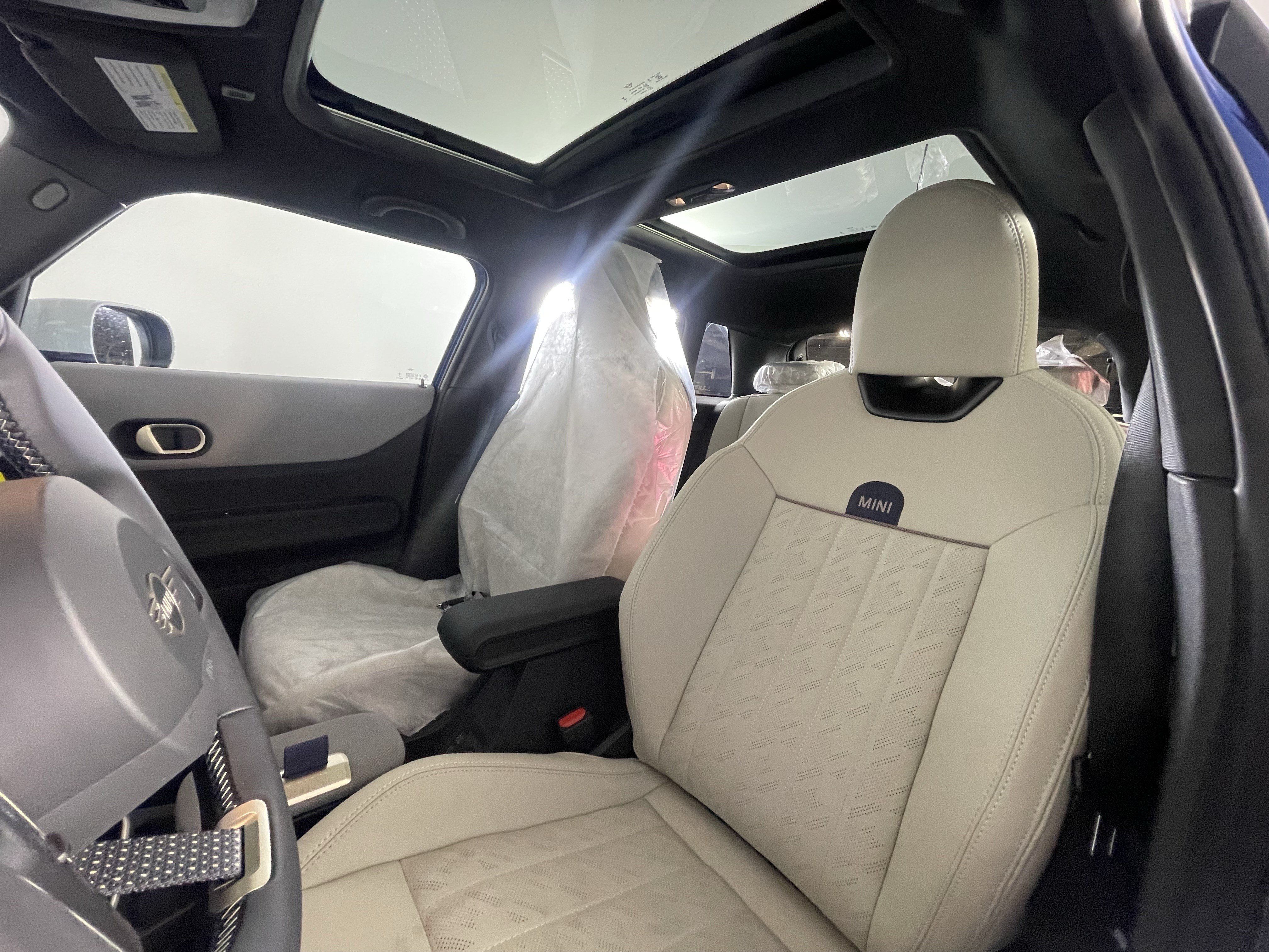 New 2027 MINI Cooper 4-Door Hardtop FWD image 9