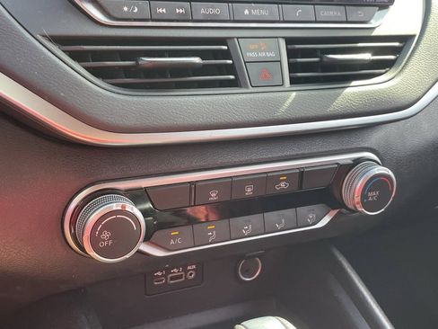 Used 2020 Nissan Altima 2.5 S image 6