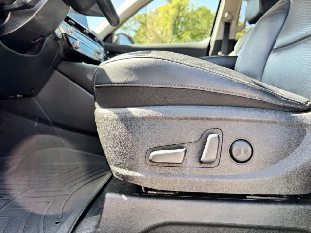 Used 2023 Kia Telluride S w/ S Sunroof Package FWD image 30