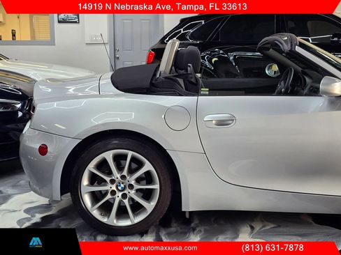 Used 2008 BMW Z4 3.0i RWD image 12