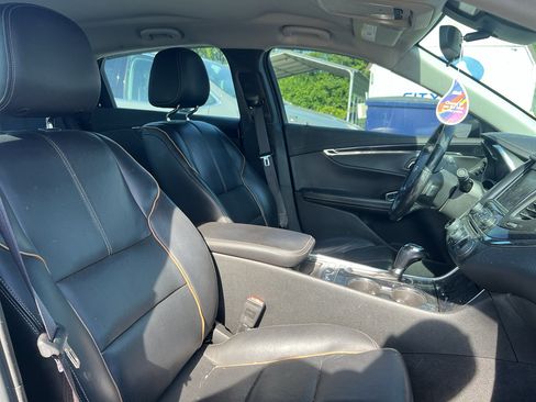 Used 2017 Chevrolet Impala Premier FWD image 6