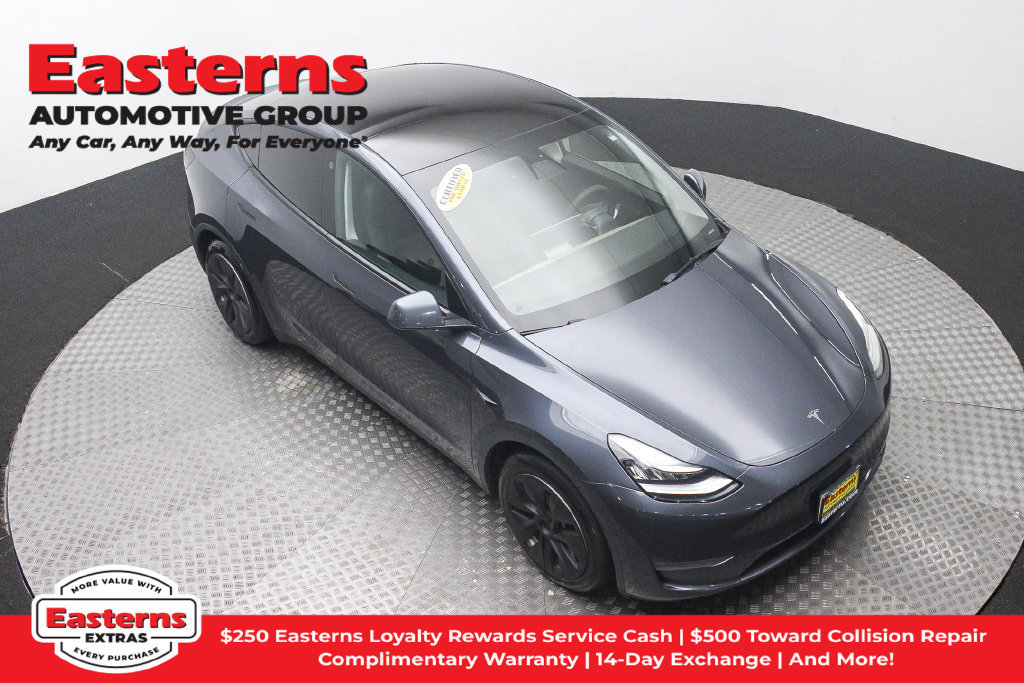 Used 2022 Tesla Model Y Long Range AWD/4WD image 4