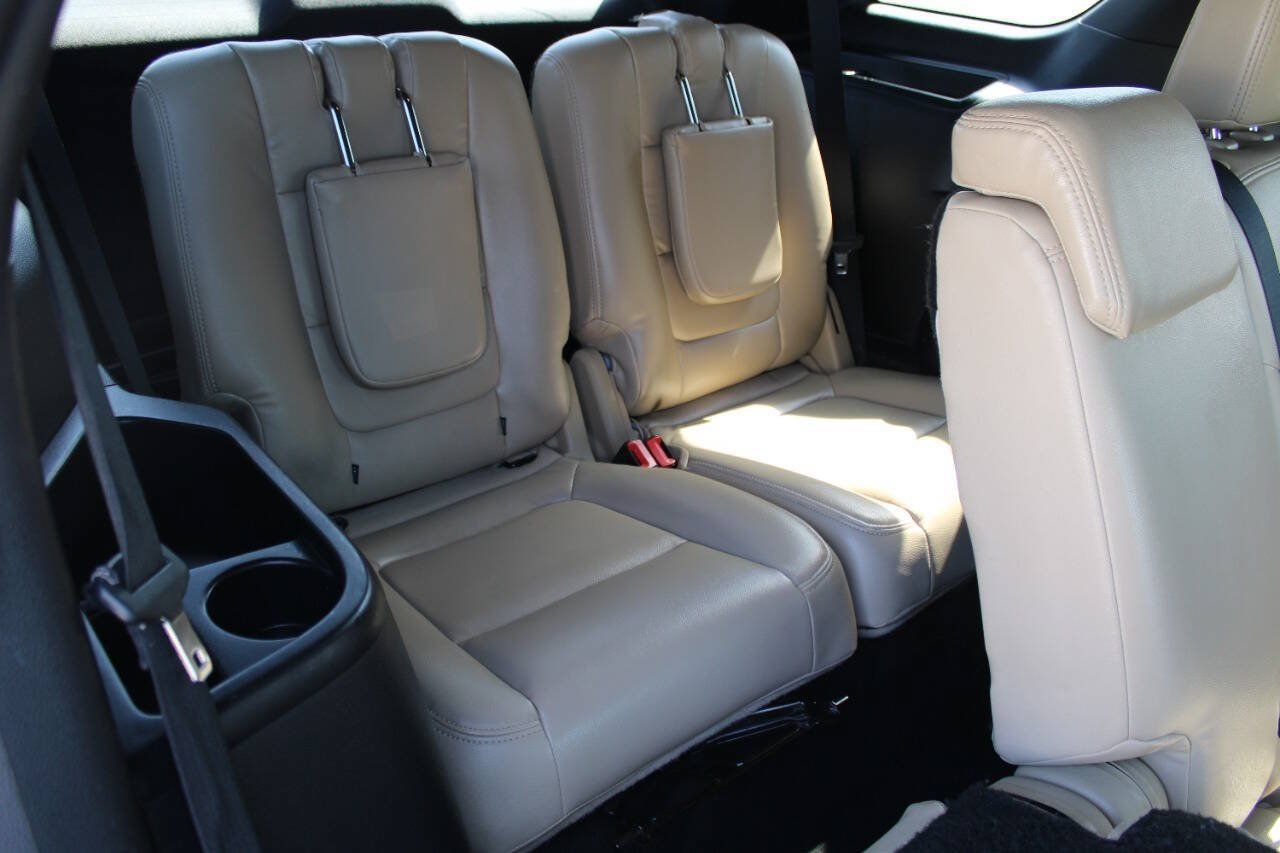 Used 2016 Ford Explorer 4WD image 8