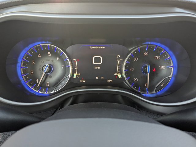 New 2026 Chrysler Pacifica Select FWD image 30