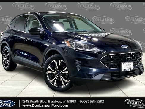 Certified 2021 Ford Escape SE w/ SE Sport Appearance Package image 1