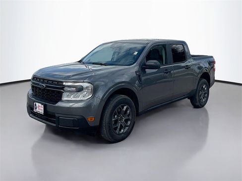 Used 2024 Ford Maverick XLT image 3