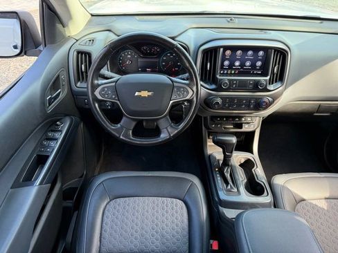 Used 2020 Chevrolet Colorado Z71 image 34