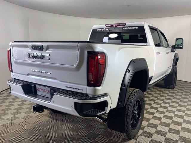 Used 2023 GMC Sierra 3500 Denali w/ Denali Ultimate Package AWD/4WD image 16