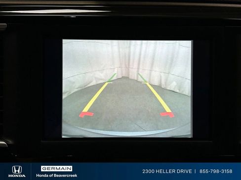 Used 2021 Chrysler Voyager L FWD image 23