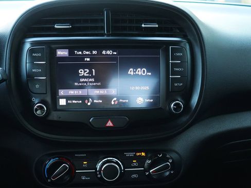 Used 2024 Kia Soul LX w/ Option Group 015 image 42