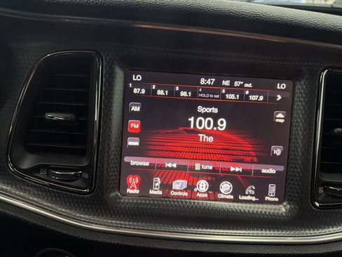 Used 2016 Dodge Challenger SRT Hellcat image 27