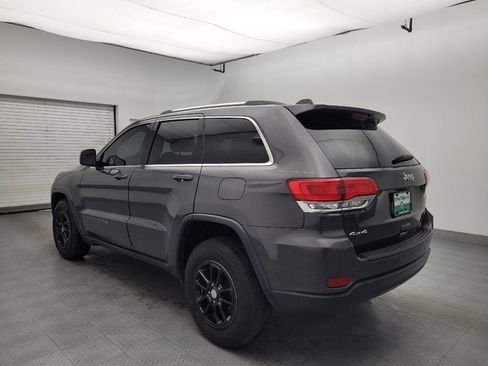 Used 2019 Jeep Grand Cherokee Laredo image 5