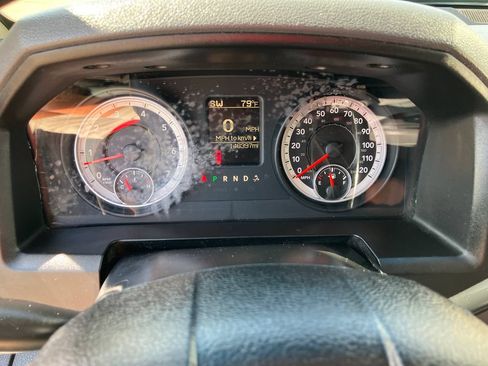 Used 2013 RAM 1500 Classic SLT AWD/4WD image 9