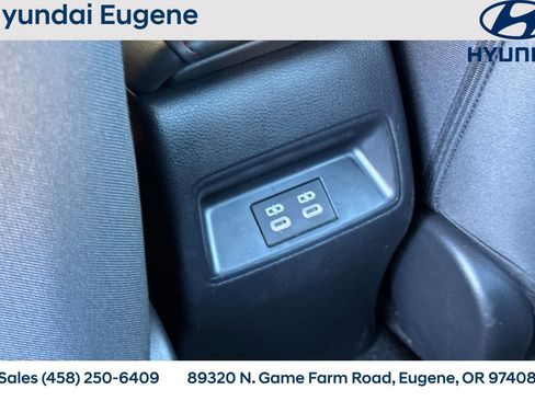Used 2024 Toyota Corolla SE FWD image 16