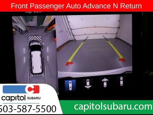 Used 2020 Chrysler Pacifica Touring-L w/ Tire & Wheel Group image 26