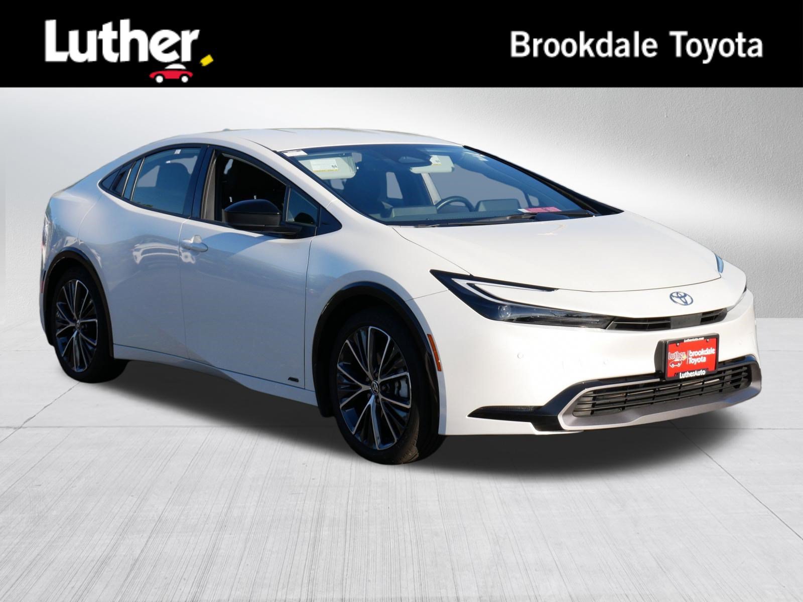Used 2024 Toyota Prius XLE AWD/4WD image 1