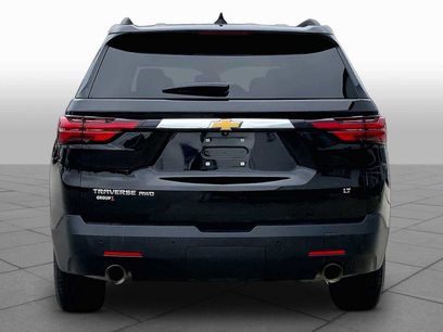 Used 2023 Chevrolet Traverse LT