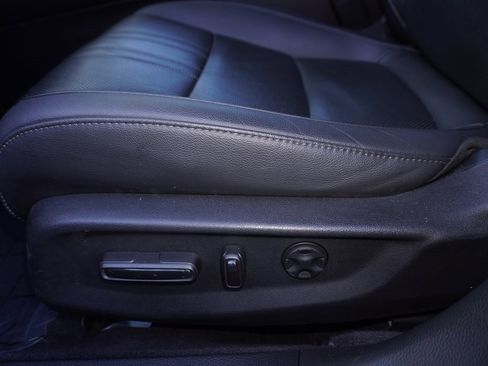 Used 2020 Honda Accord EX-L image 11