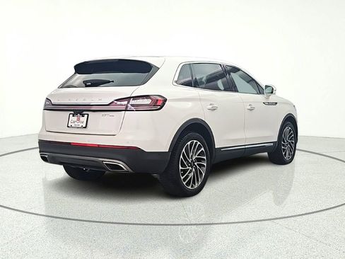 Used 2019 Lincoln Nautilus Reserve AWD/4WD image 7