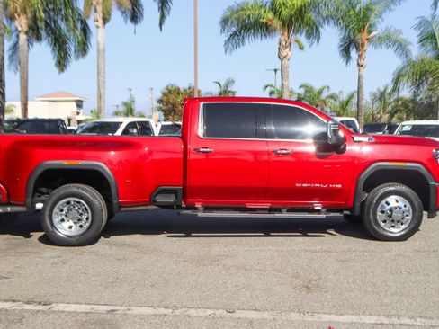 Used 2024 GMC Sierra 3500 Denali w/ Denali Reserve Package AWD/4WD image 9