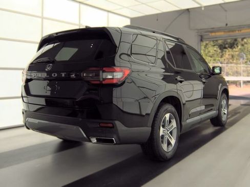 Used 2026 Honda Pilot EX-L image 13