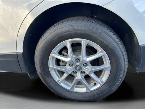 Used 2024 Chevrolet Equinox LS w/ LS Convenience Package image 43