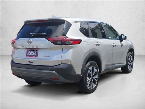 Used 2023 Nissan Rogue SV AWD/4WD image 5