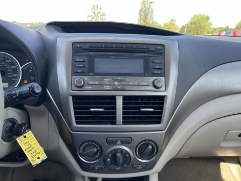 Used 2008 Subaru Impreza 2.5i AWD/4WD image 25