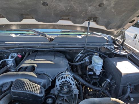 Used 2012 Chevrolet Silverado 1500 LS image 24