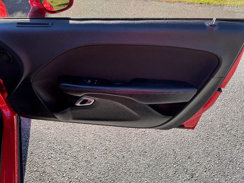 Used 2020 Dodge Challenger SXT image 37