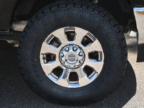 Used 2018 Ford F350 Lariat w/ Lariat Ultimate Package image 24