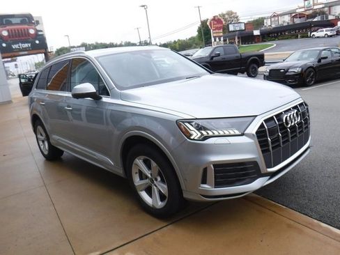 Used 2024 Audi Q7 2.0T Premium Plus image 8