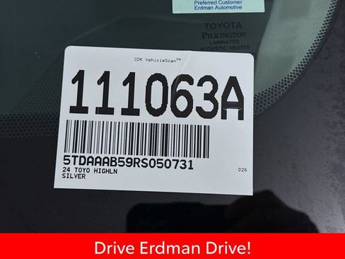 Certified 2024 Toyota Grand Highlander AWD image 31