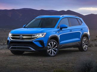 Used 2022 Volkswagen Taos SE image 1