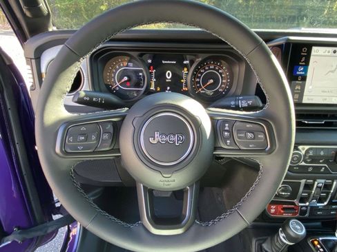 New 2026 Jeep Gladiator Willys image 19