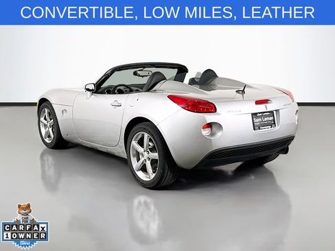 Used 2009 Pontiac Solstice Convertible w/ Premium Package RWD image 5