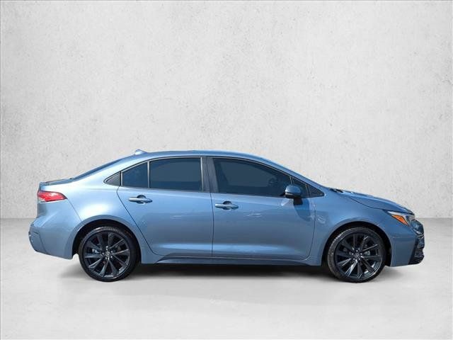 Certified 2026 Toyota Corolla SE FWD image 4