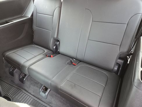Certified 2023 Chevrolet Traverse LT image 22