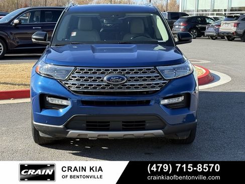 Used 2021 Ford Explorer Limited w/ Equipment Group 301A image 2