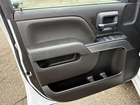 Used 2018 Chevrolet Silverado 1500 LT w/ All Star Edition image 15