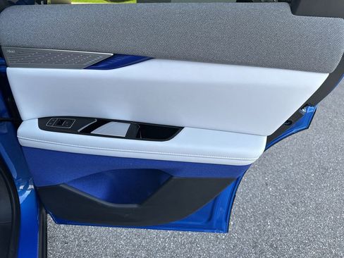 New 2025 Cadillac Optiq Luxury 1 image 31