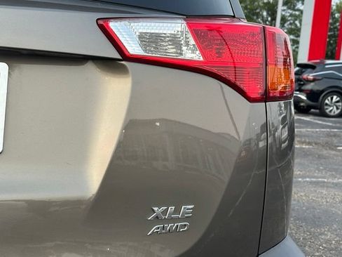 Used 2013 Toyota RAV4 XLE AWD/4WD image 13