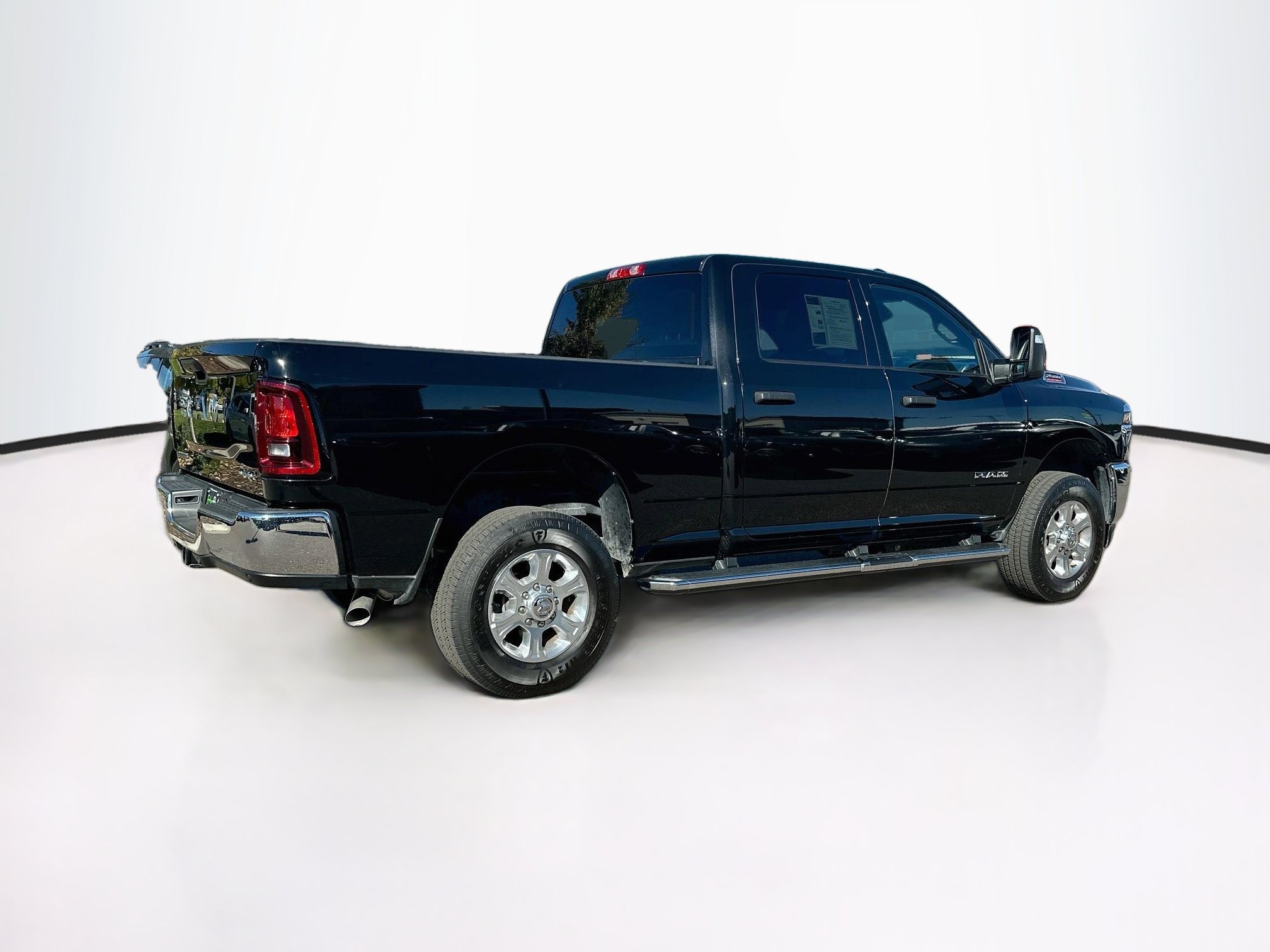 Used 2026 RAM 2500 Big Horn AWD/4WD image 9