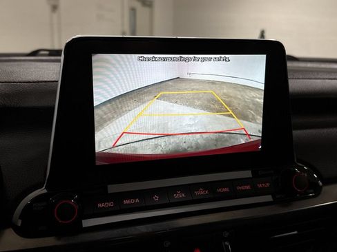Used 2019 Kia Forte S w/ S Premium Package FWD image 15