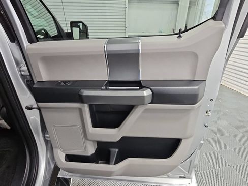 Used 2016 Ford F150 XLT w/ Equipment Group 301A Mid RWD image 32