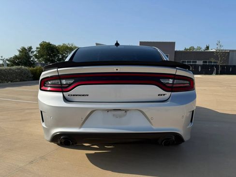 Used 2022 Dodge Charger GT w/ Blacktop Package RWD image 5